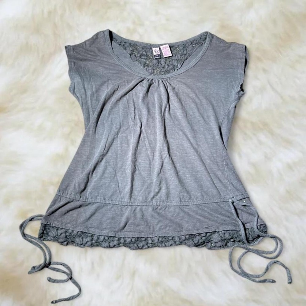 Lova on a Hanger Gray Babydoll Top Lace Trim Ruched Tie Side Y2K XL